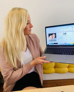 Image post by @jessicatatianalong on Instagram