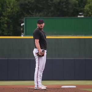 Image post by @goemperors on Instagram