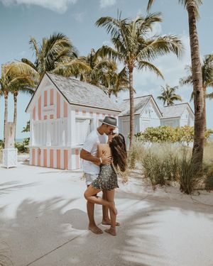 Image post by @belowthesamesun on Instagram