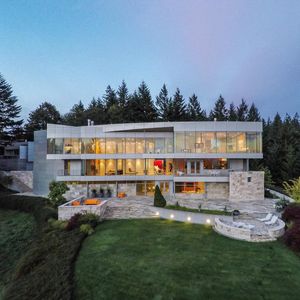 Image post by @christiesrealestate on Instagram