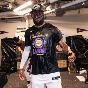 Image post by @kingjames on Instagram