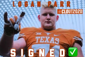 Image post by @texasfootballnation on Instagram