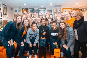 Image post by @hopewbb on Instagram