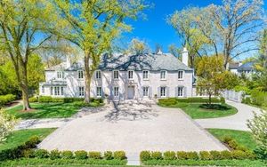 Image post by @christiesrealestate on Instagram