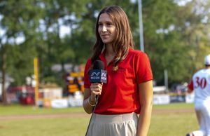 Image post by @sidelinesammy on Twitter