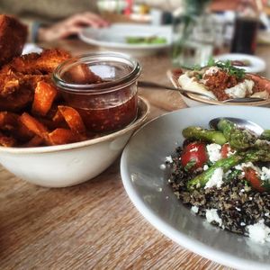 Image post by @nenifood on Instagram