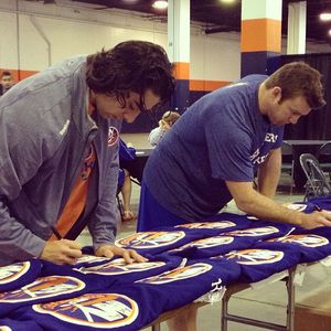Image post by @nyislanders on Instagram