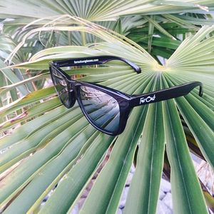 Image post by @faroutsunglasses on Instagram