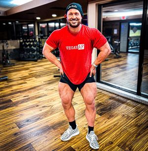 Image post by @thebodybuildingvegan on Instagram