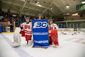 Image post by @sfuhockey on Twitter