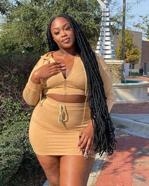 Image post by @shein_us on Instagram