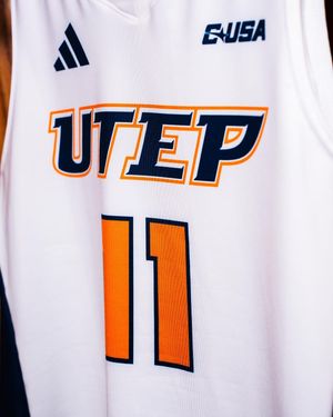 Image post by @utepvb on Instagram