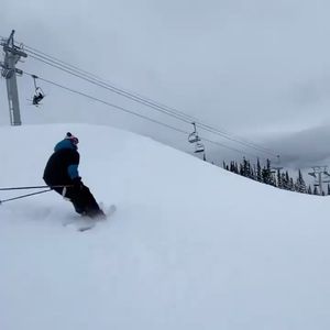 Image post by @j_skis on Instagram