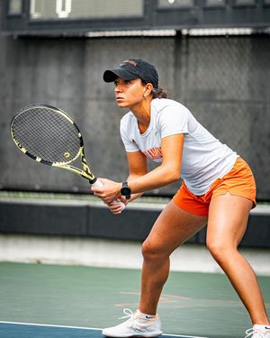Image post by @cowgirl_tennis on Instagram