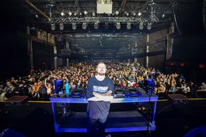 Image post by @chrislake on Instagram