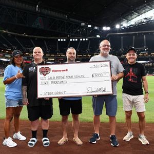 Image post by @dbacksgiveback on Instagram