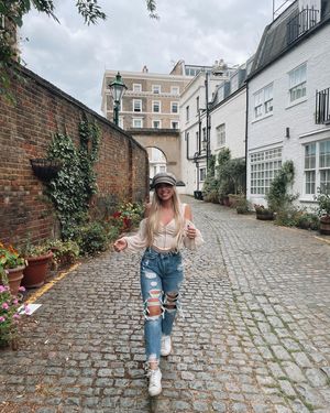 Image post by @kariselle on Instagram