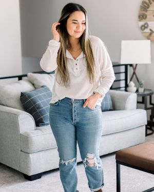 Image post by @shopoutoftown on Instagram