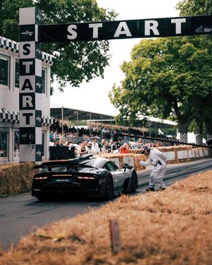 Image post by @mercedesamg on Instagram