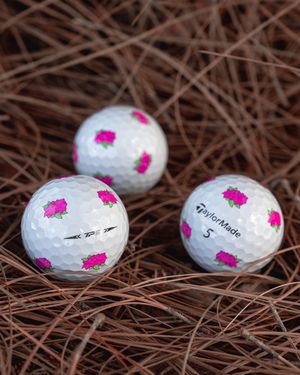 Image post by @taylormade_golf_japan on Instagram