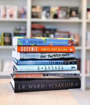 Image post by @gallerybooks on Instagram