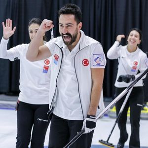 Image post by @worldcurling on Instagram