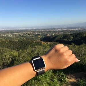 Image post by @fitbit on Instagram