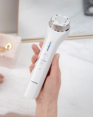 Image post by @panasonicpersonalcare on Instagram
