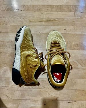 Image post by @moveinsoles on Instagram