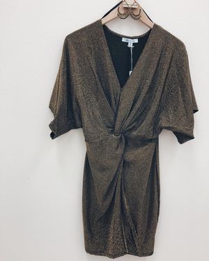 Image post by @shopoutoftown on Instagram