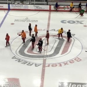 Image post by @du_hockey on Instagram
