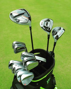 Image post by @taylormade_golf_japan on Instagram