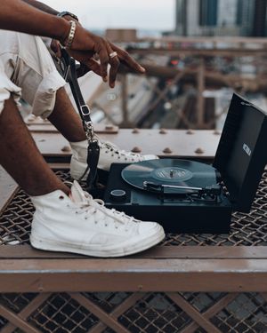 Image post by @victrolaplayers on Instagram