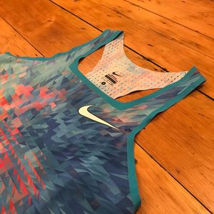 Image post by @bell.lap.track.and.field.gear on Instagram