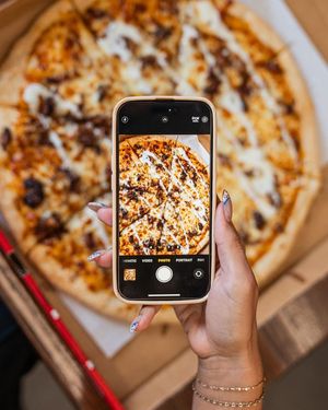 Image post by @dandyminimarts on Facebook