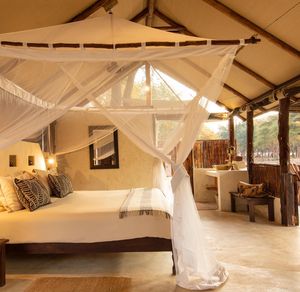 Image post by @chiawasafaris on Instagram