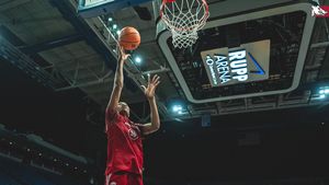 Image post by @RazorbackWBB on Twitter