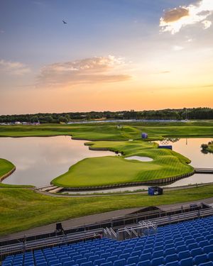 Image post by @pgatour on TikTok