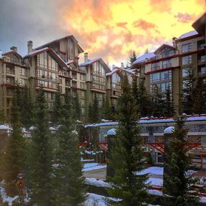 Image post by @hiltonhotels on Instagram