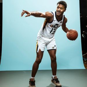 Image post by @baylormbb on Instagram