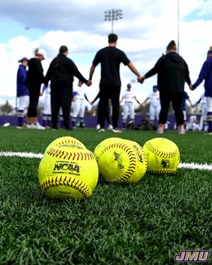 Image post by @jmusoftball on Instagram