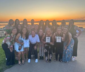 Image post by @maryville_softball on Instagram