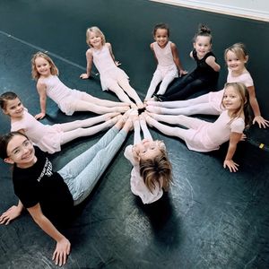 Image post by @thriveschoolofdance_ on Instagram