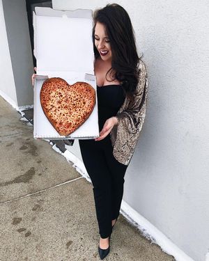 Image post by @collectivelykaitlyn on Instagram