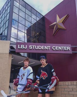 Image post by @txst_hockey on Instagram