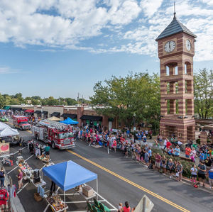 Image post by @visitoverlandpark on Instagram