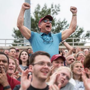 Image post by @elonuniversity on Instagram