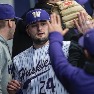 Image post by @uw_baseball on Instagram