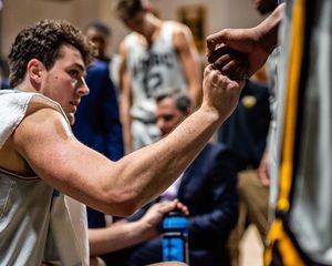 Image post by @umbcbasketball on Instagram