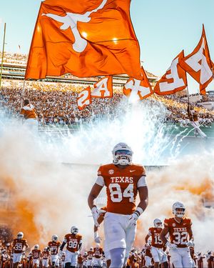 Image post by @texaslonghorns on Instagram